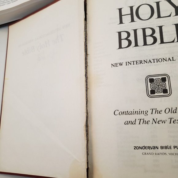 Holy Bible NIV Reference Edition Red Letter Old & New Test Bible Zondervan HB + - Picture 11 of 14